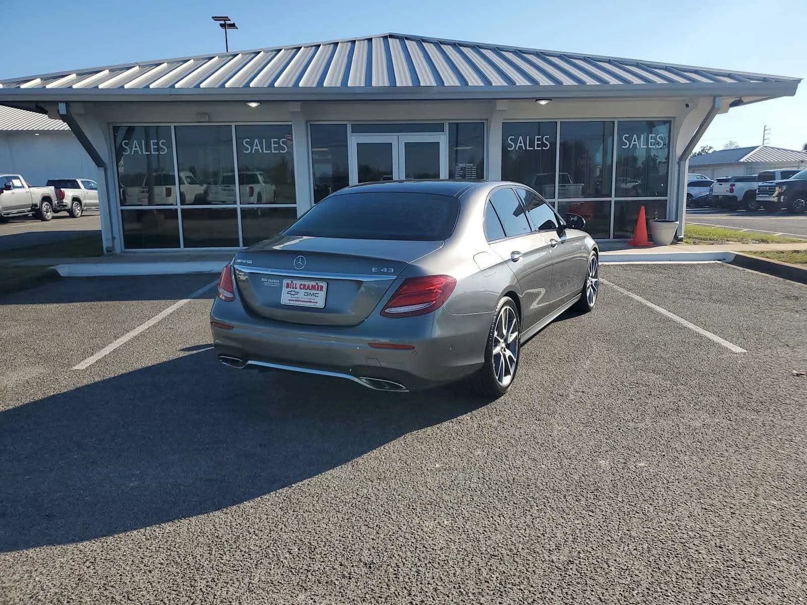 Used 2018 Selenite Gray M Mercedes-Benz AMG® E 43 image 7