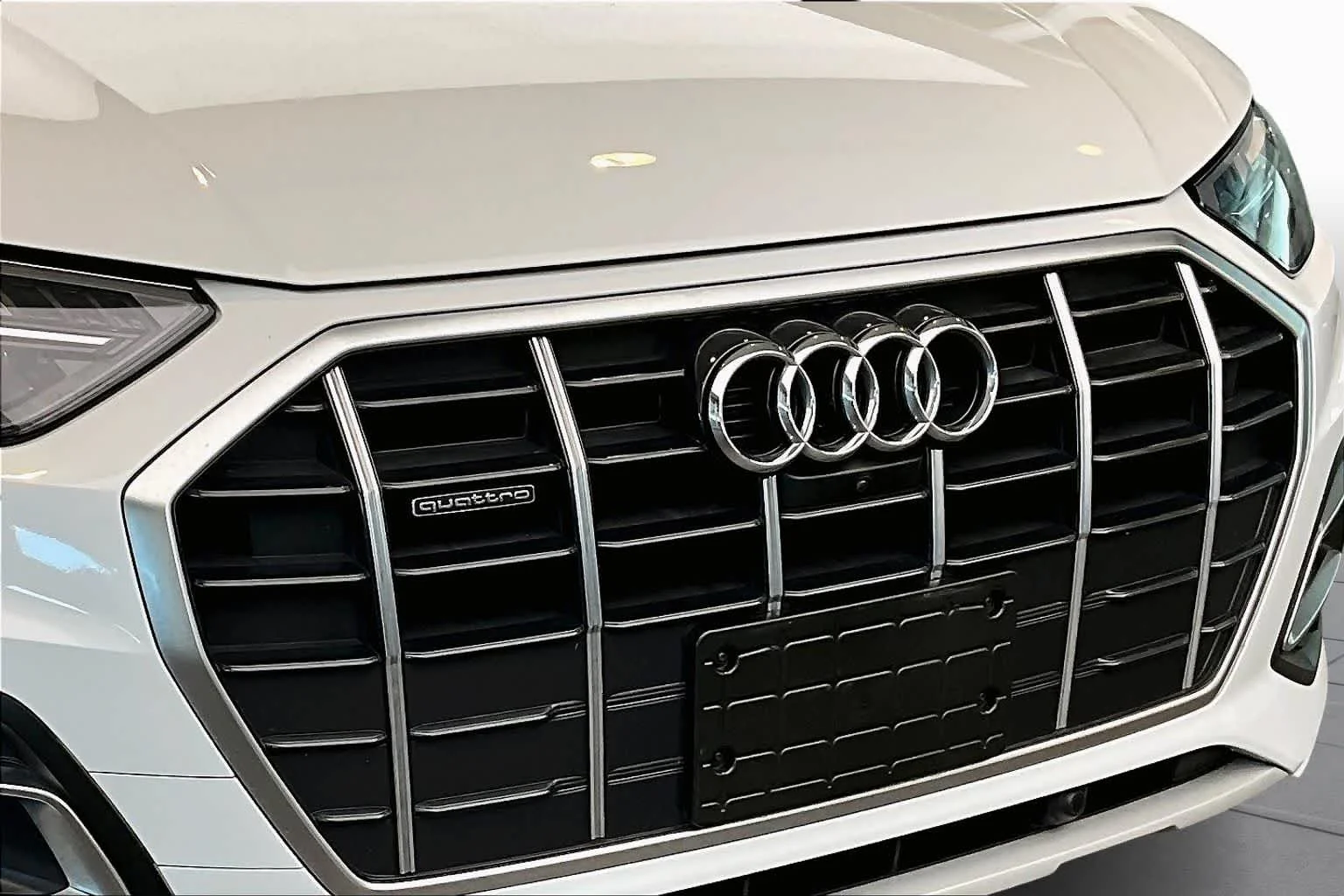 Used 2023 Ibis White Audi Premium Plus image 62