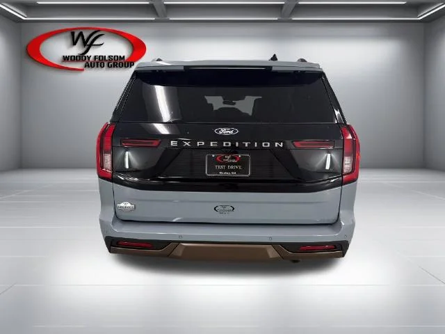 New 2027 Glacier Gray Metallic Tri-Coat Ford King Ranch® image 26