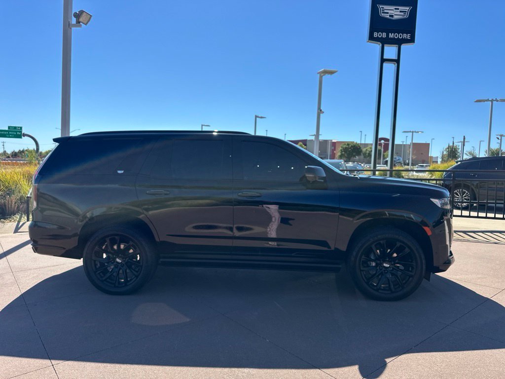 Used 2023 Black Cadillac Sport image 4