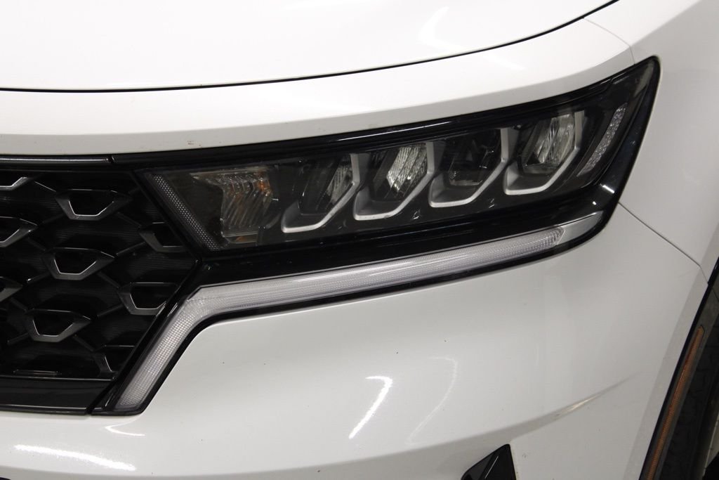 2023 Kia Sorento S - Photo 12