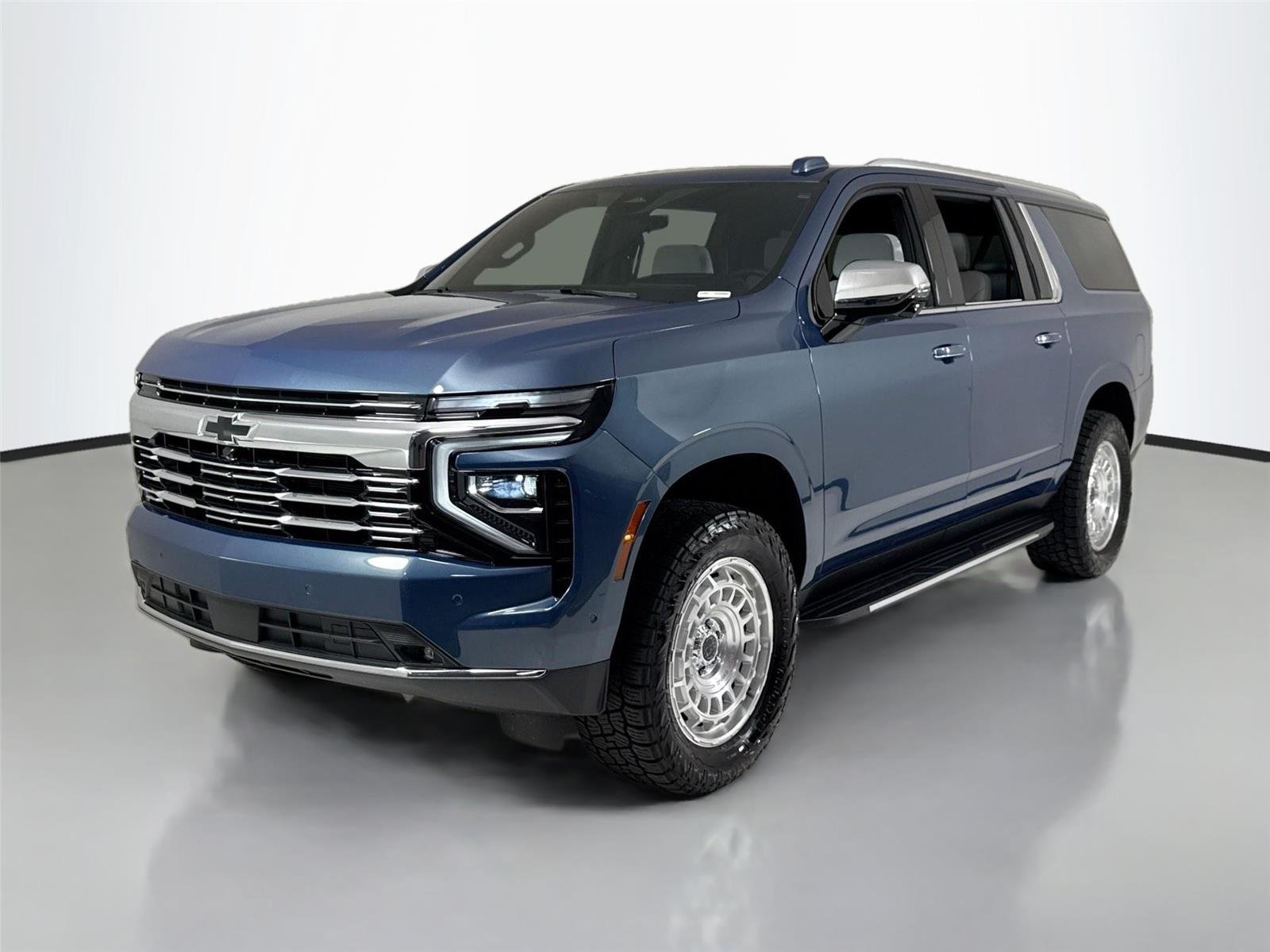 Used 2025 Lakeshore Blue Metallic Chevrolet Premier image 49