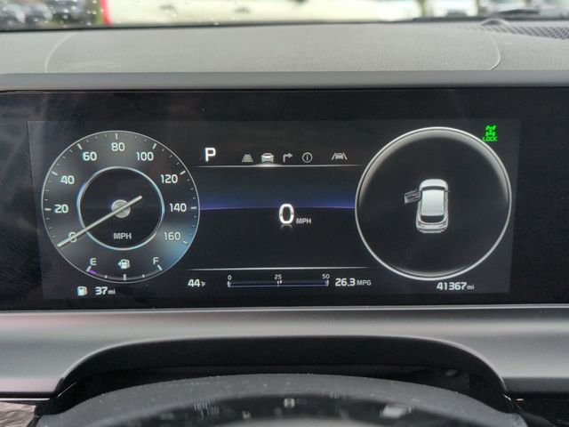 Certified Used 2024 White Kia X-Line image 18