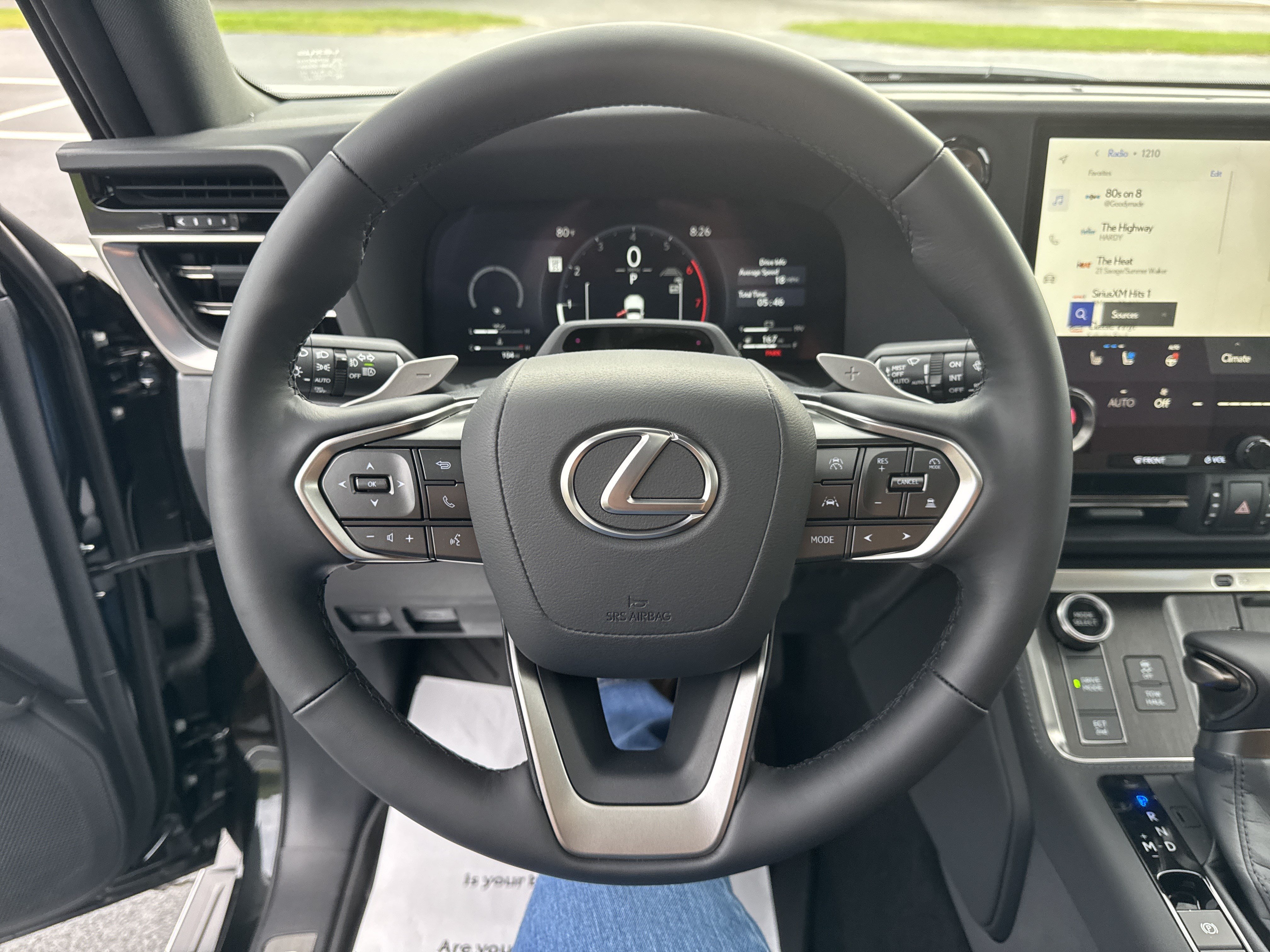 2026 Lexus GX Premium - Photo 17