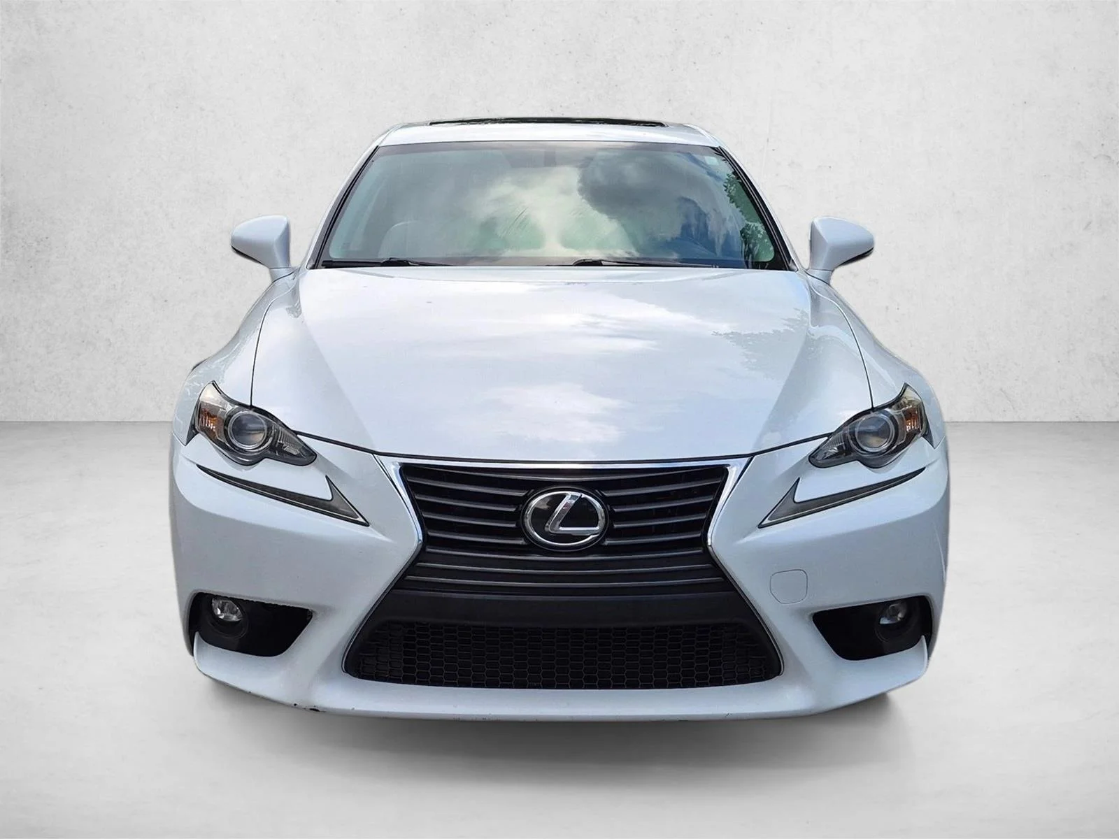 Used 2015 Starfire Pearl Lexus  image 2