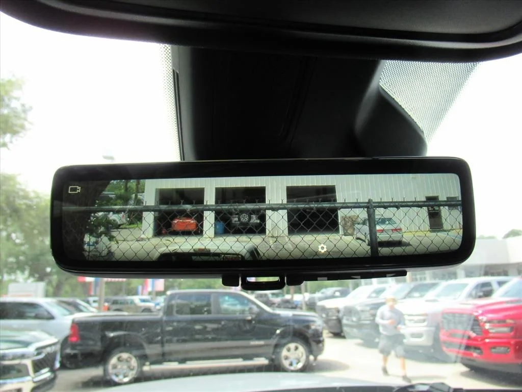 New 2026 Bright White Clear-Coat Exterior Paint RAM RHO image 30