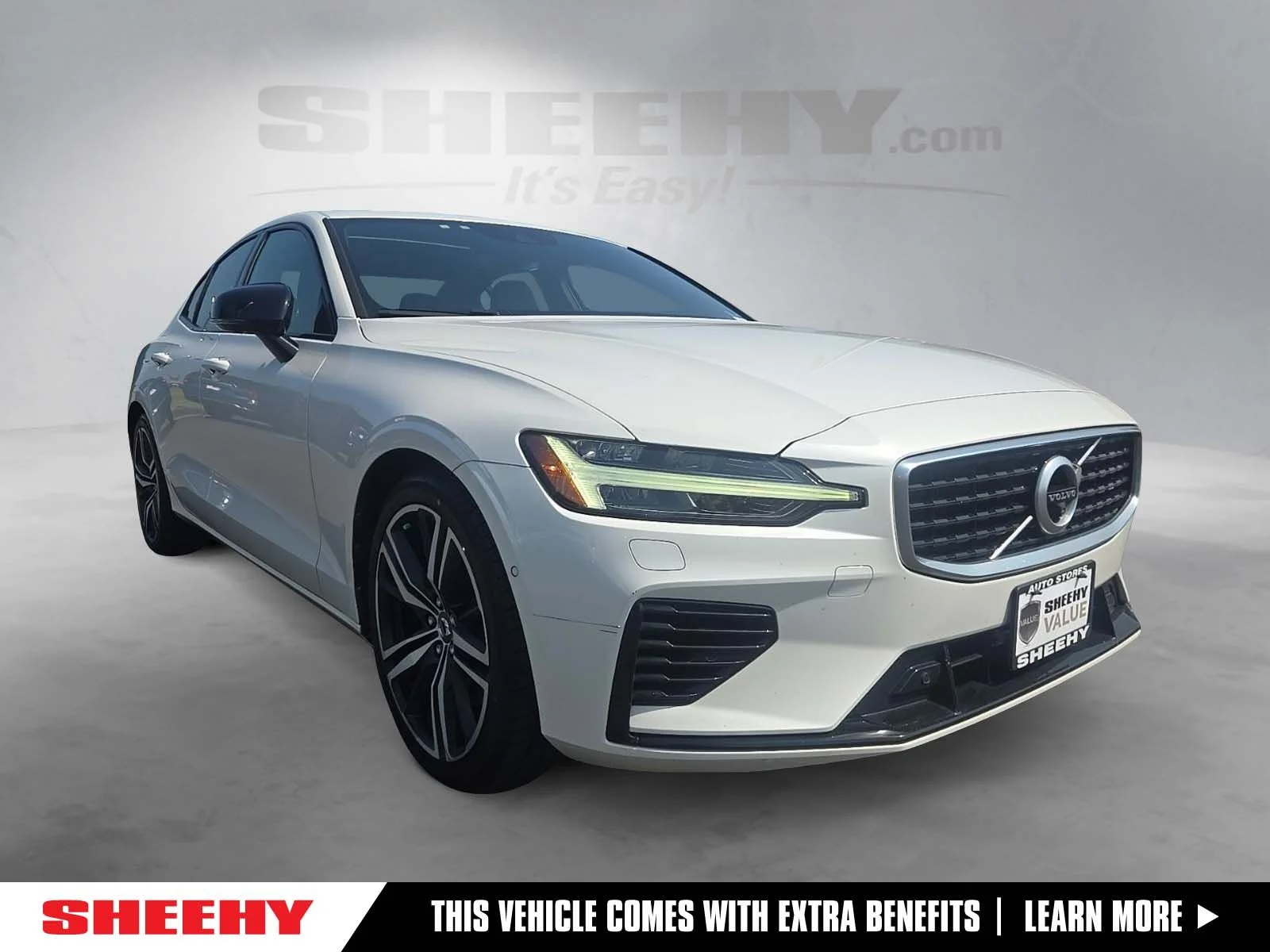 2019 Volvo S60 R-Design