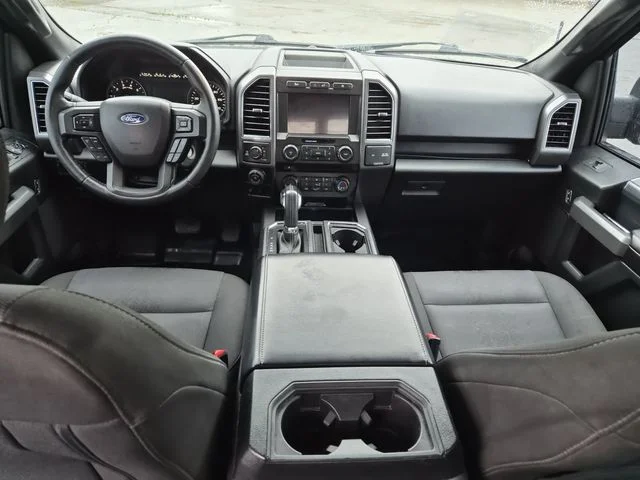 Used 2018 Magnetic Ford XLT image 21