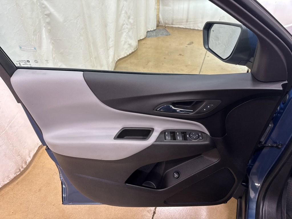 2024 Chevrolet Equinox LT - Photo 28