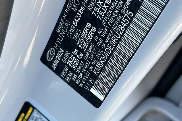 Used 2024 Gray Hyundai SEL image 35