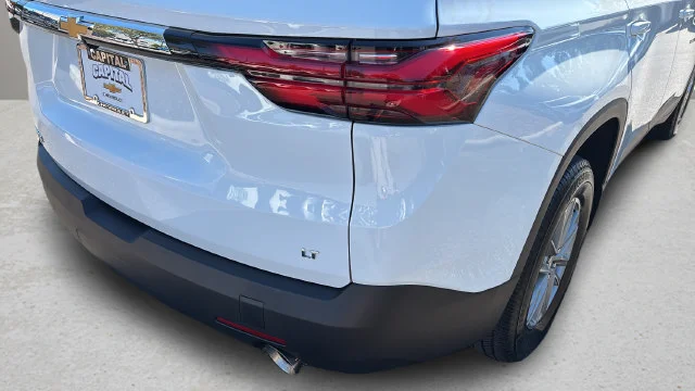 Used 2023 White Chevrolet LT image 40