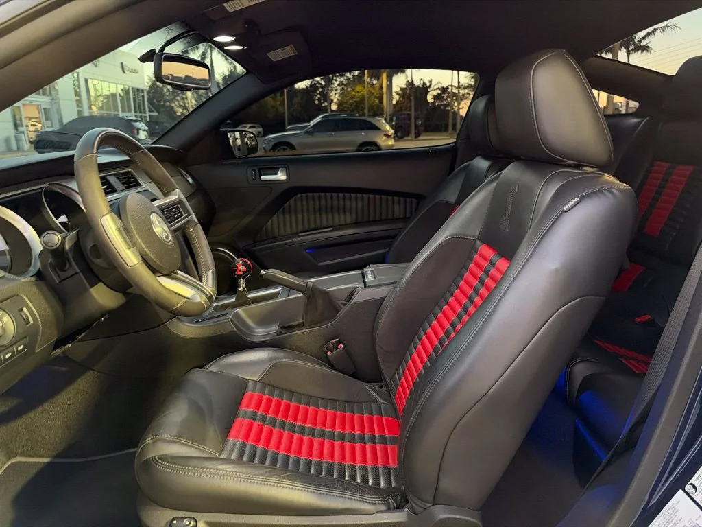 Used 2011 Blue Ford Shelby GT500 image 8