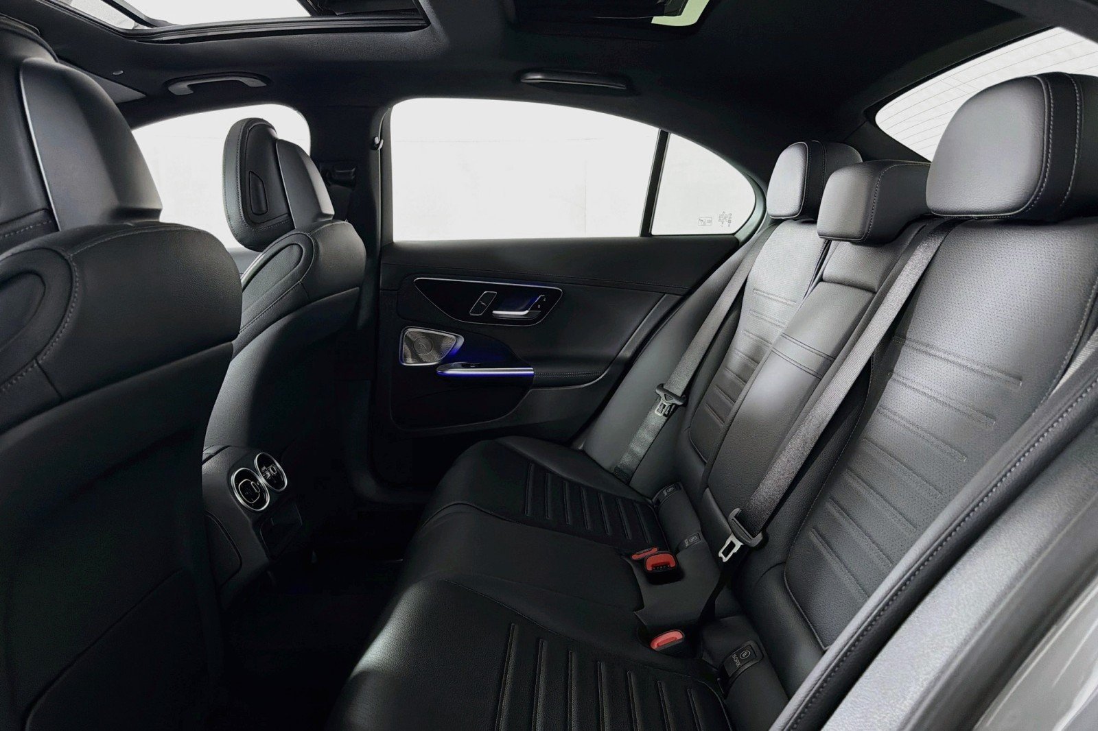 New 2026 MANUFAKTUR Alpine Grey Mercedes-Benz C 300 Sedan image 7