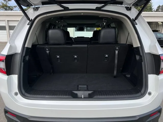 2025 Honda Pilot Touring - Photo 13