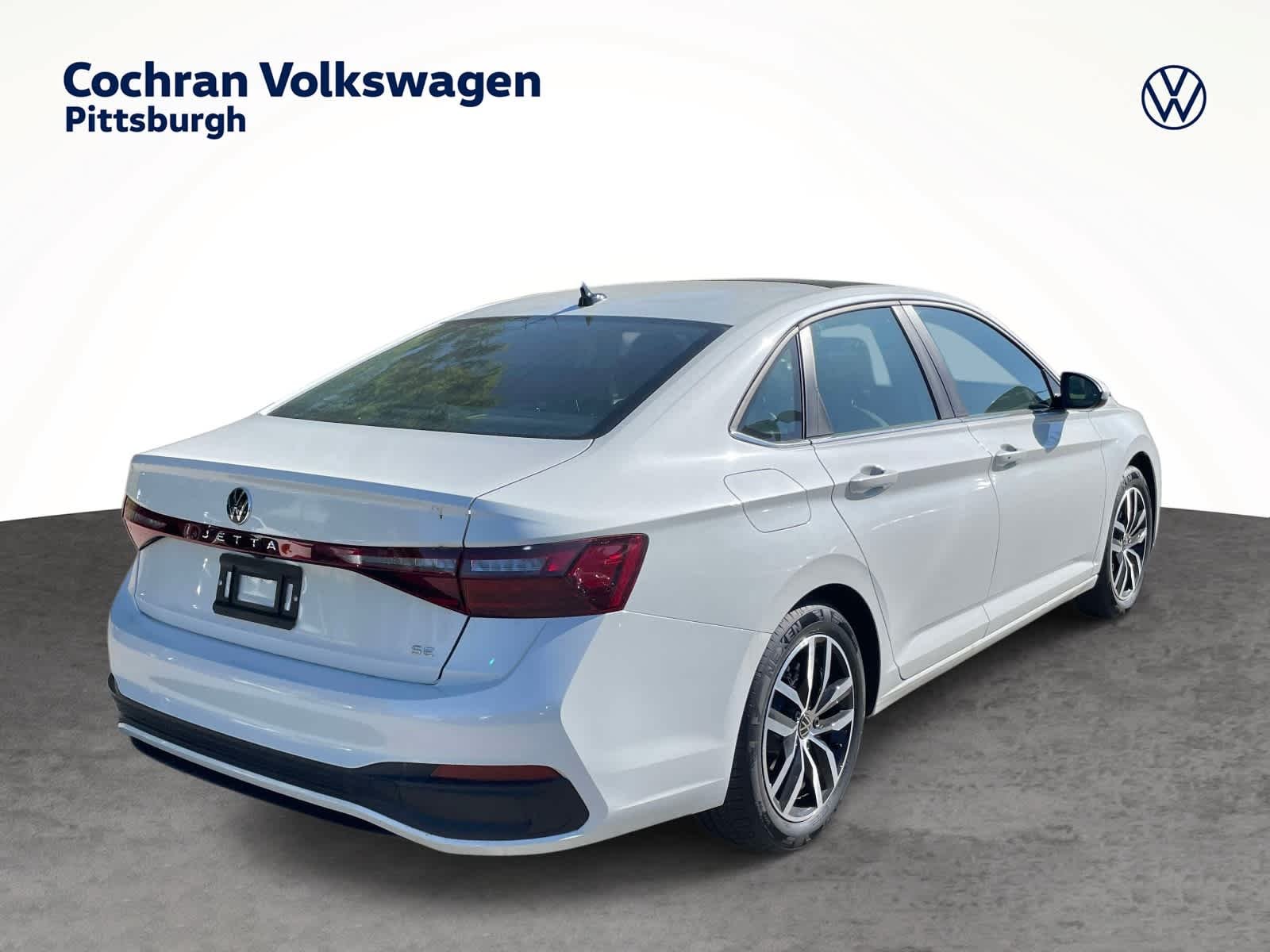 New 2026 Opal White Pearl Volkswagen SE image 3