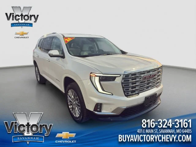 Used 2024 White Frost Tricoat GMC Denali image 1