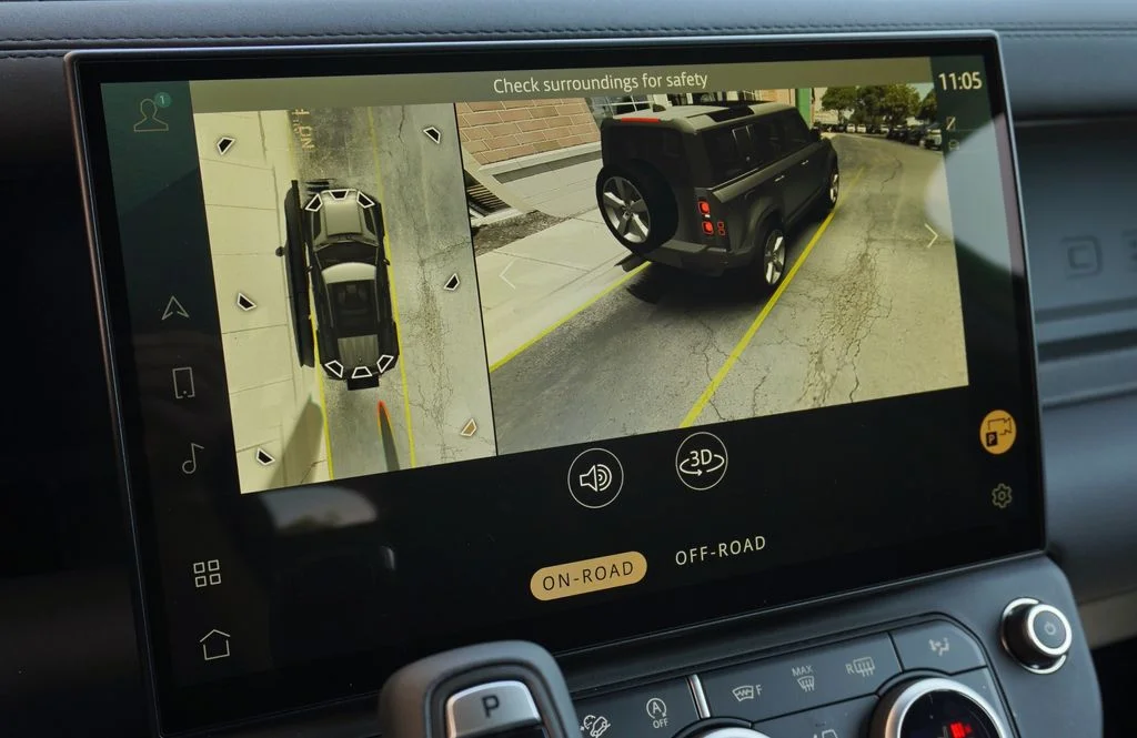 New 2026 Woolstone Green Land Rover S image 24