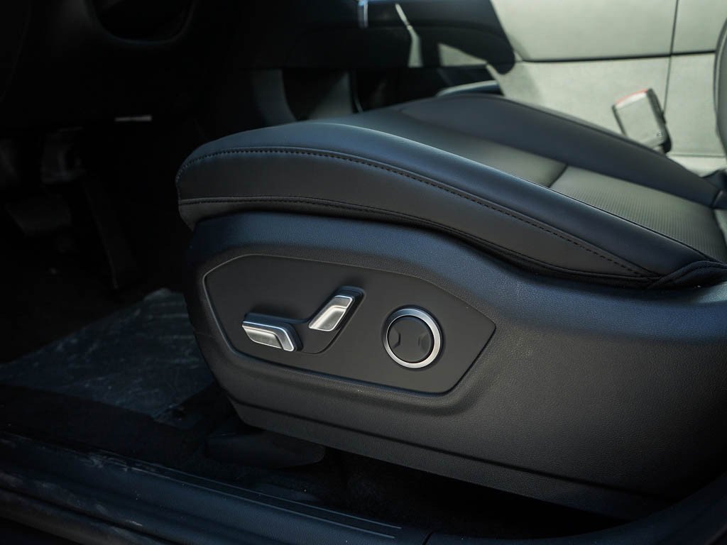 New 2026 Rockwood Green Hyundai SEL AWD image 21