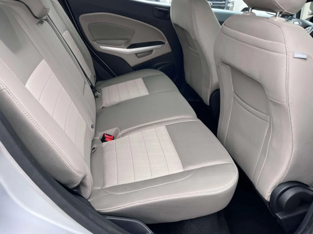Used 2019 Moondust Silver Metallic Ford S image 18