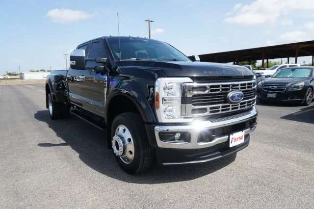 Used 2026 Agate Black Metallic Ford XL image 3