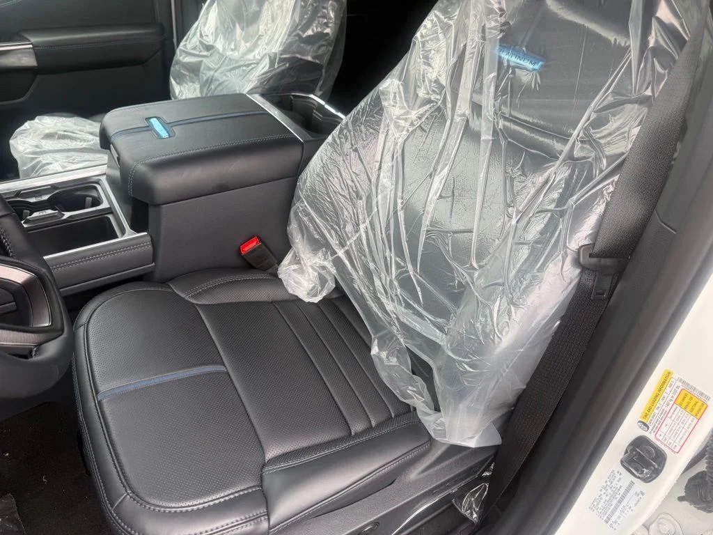 New 2026 Star White Metallic Tri-Coat Ford F-250® Platinum® image 20