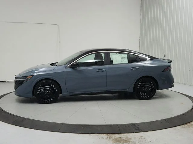 New 2026 Gray Nissan SR image 4