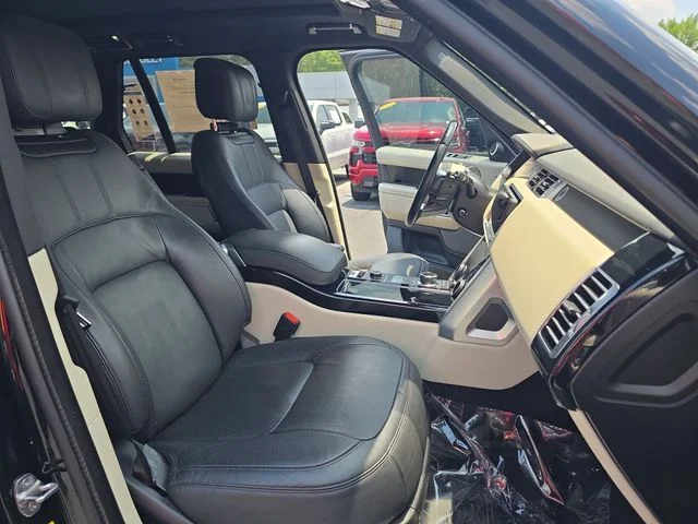Used 2022  Land Rover Westminster image 11