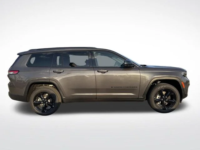 New 2025 Gray Jeep Limited image 10