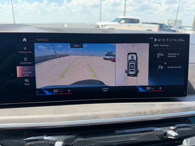 Used 2023 White BMW xDrive40i image 21
