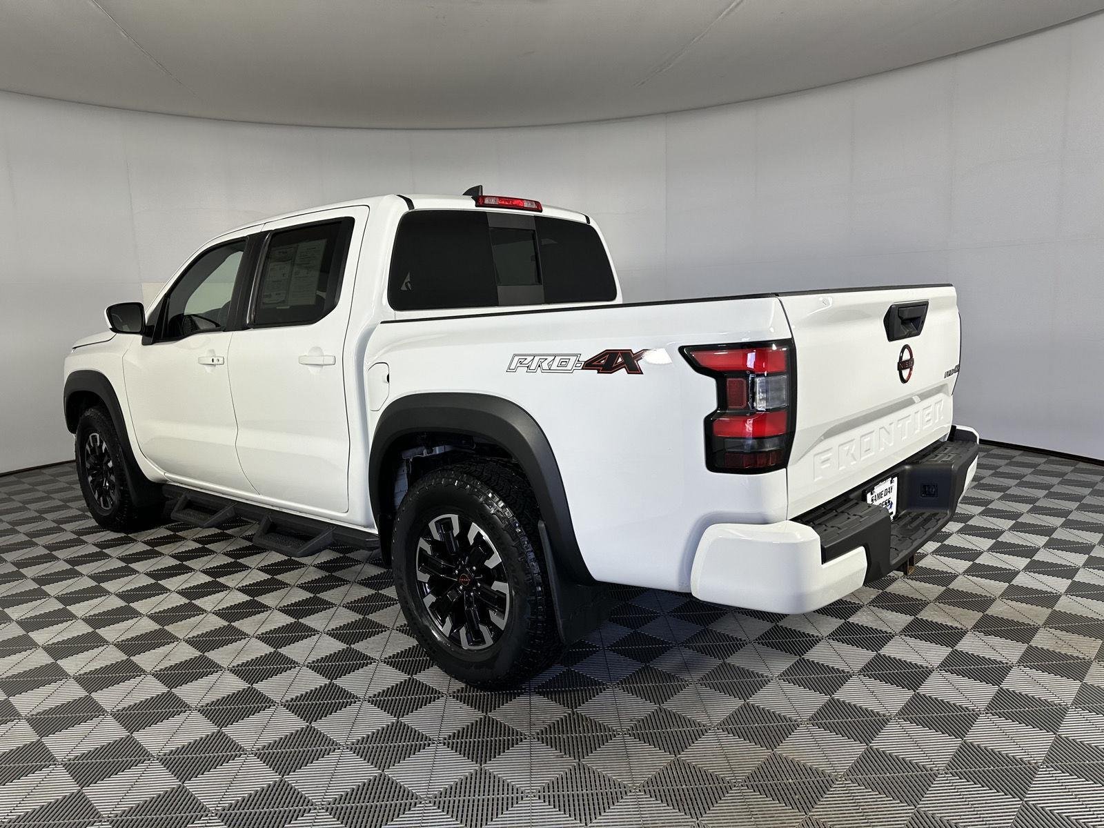 Used 2023 Glacier White Nissan PRO-4X image 5