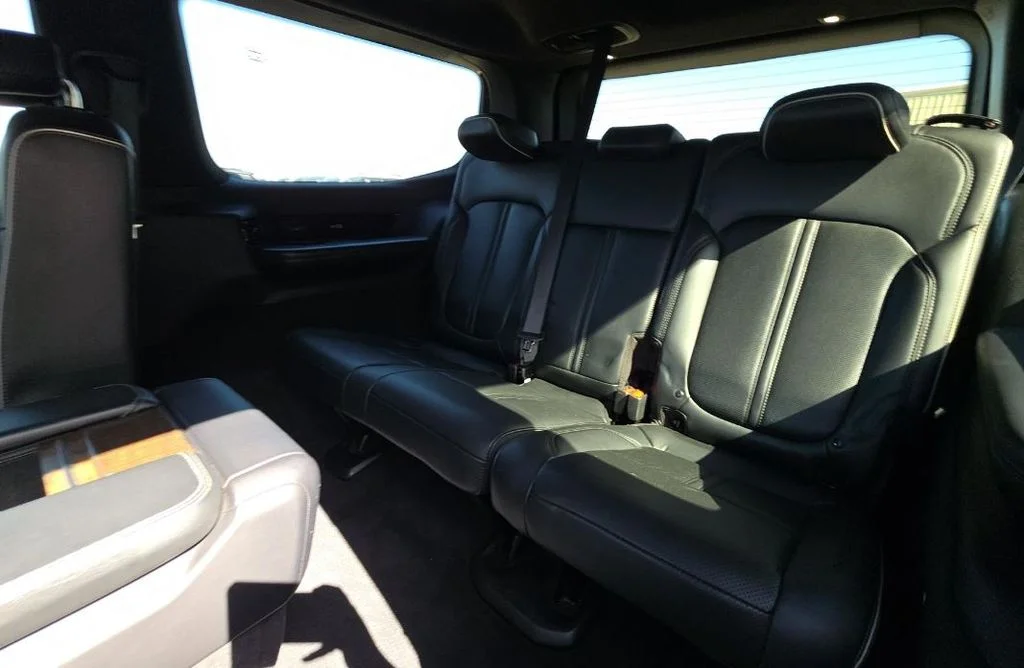 Used 2022 Black Jeep Series II image 12
