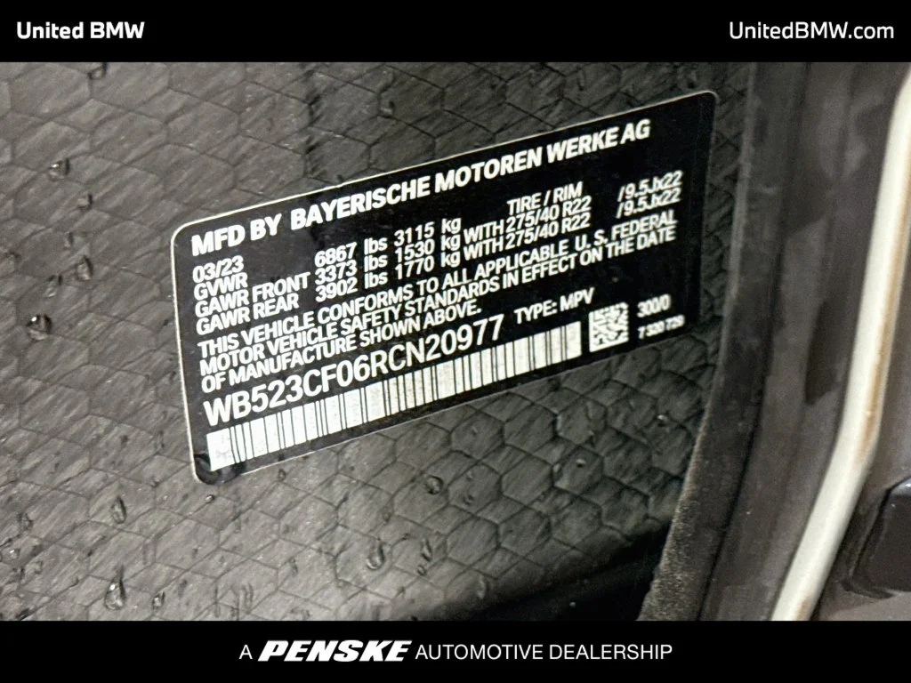 Certified Used 2024 Alpine White BMW xDrive50 image 22