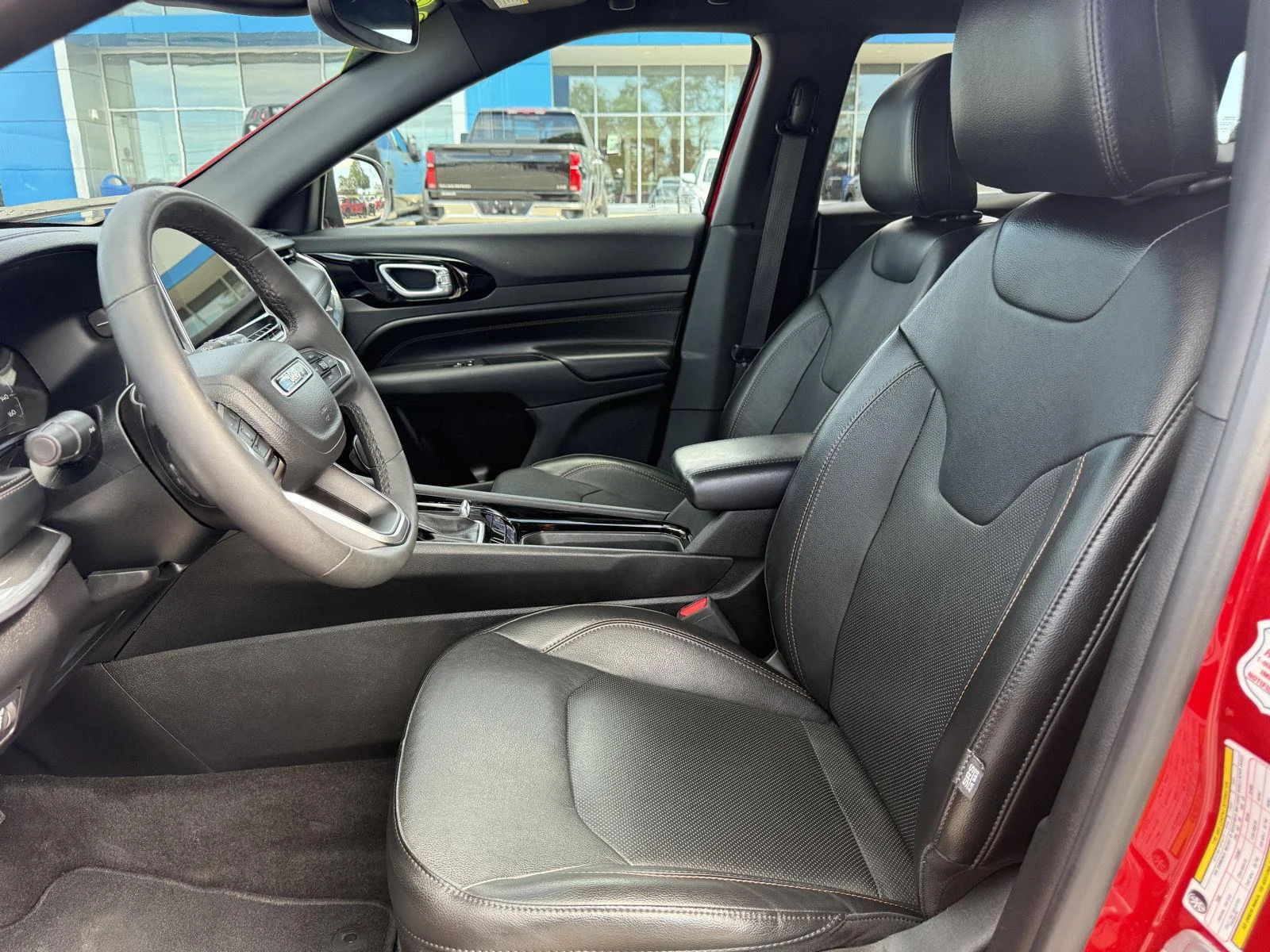 2023 Jeep Compass (RED) Edition - Photo 16