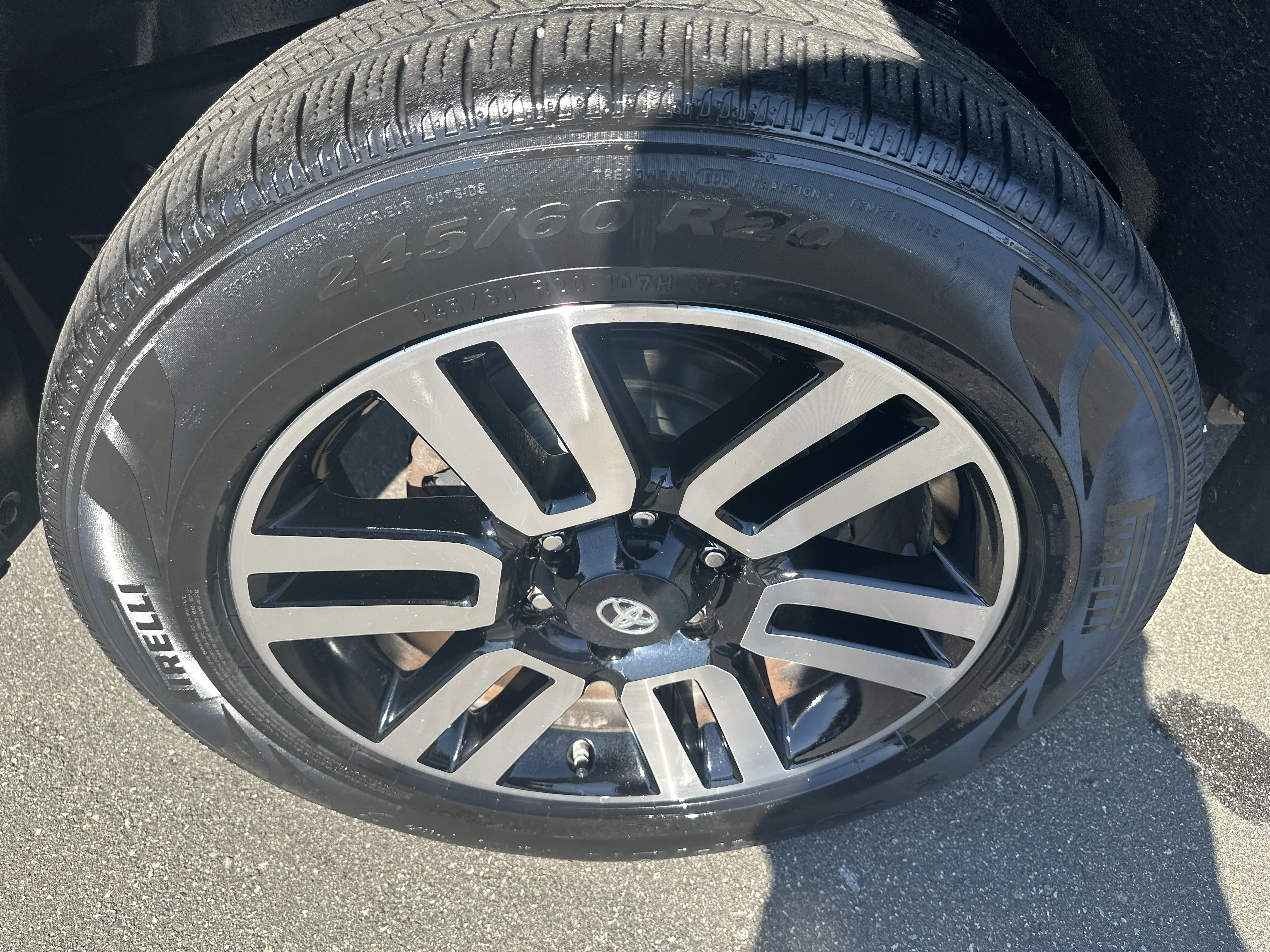 Used 2016 Midnight Black Metallic Toyota Limited image 34