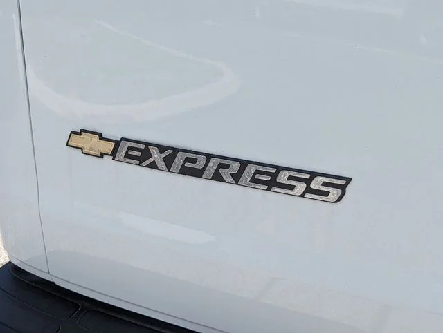 2025 Chevrolet Express Cargo Work Van - Photo 27