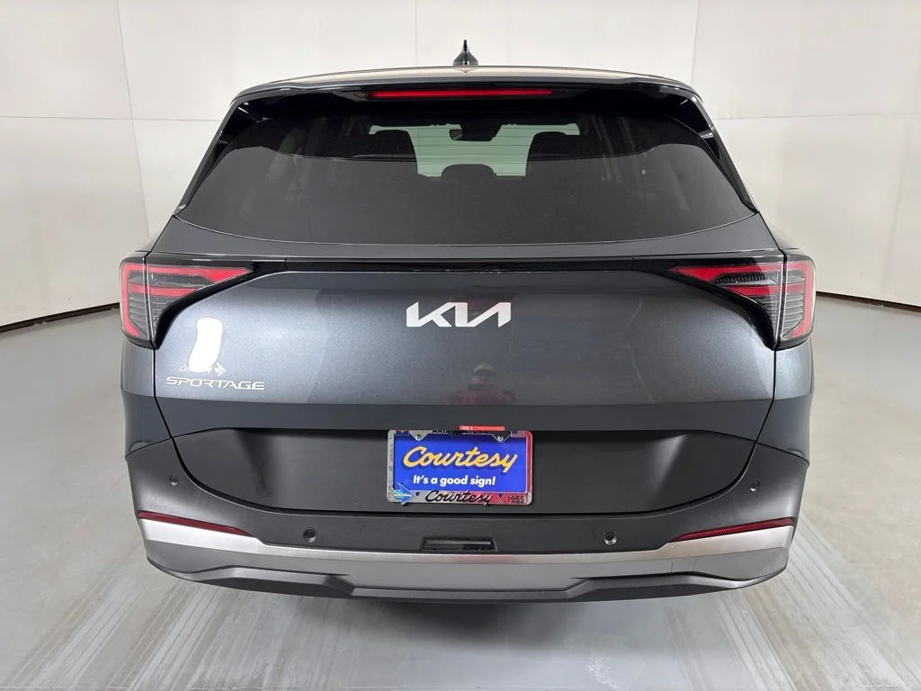 New 2026 Gravity Gray Kia EX image 7