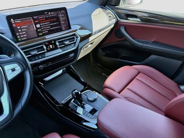 Used 2022 White BMW xDrive30i image 23