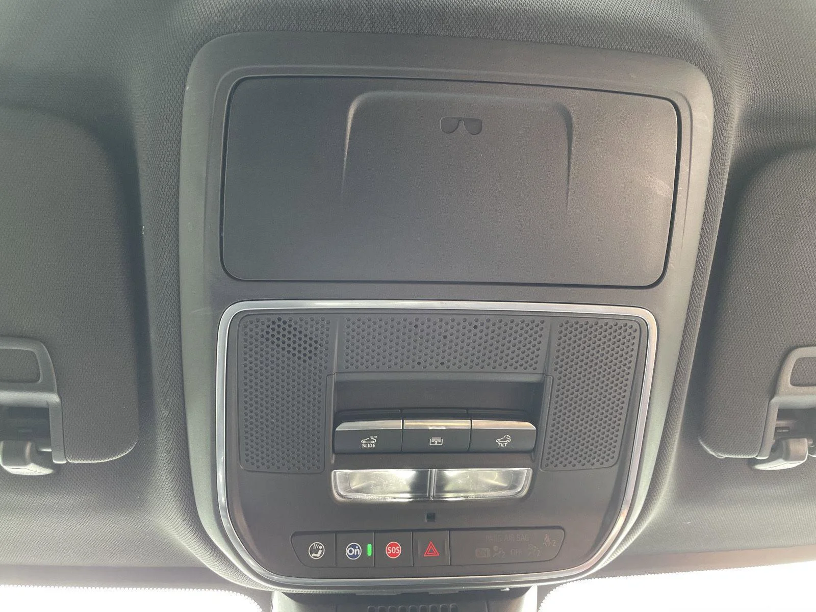 Used 2025 Sterling Gray Metallic Chevrolet AWD RS image 7
