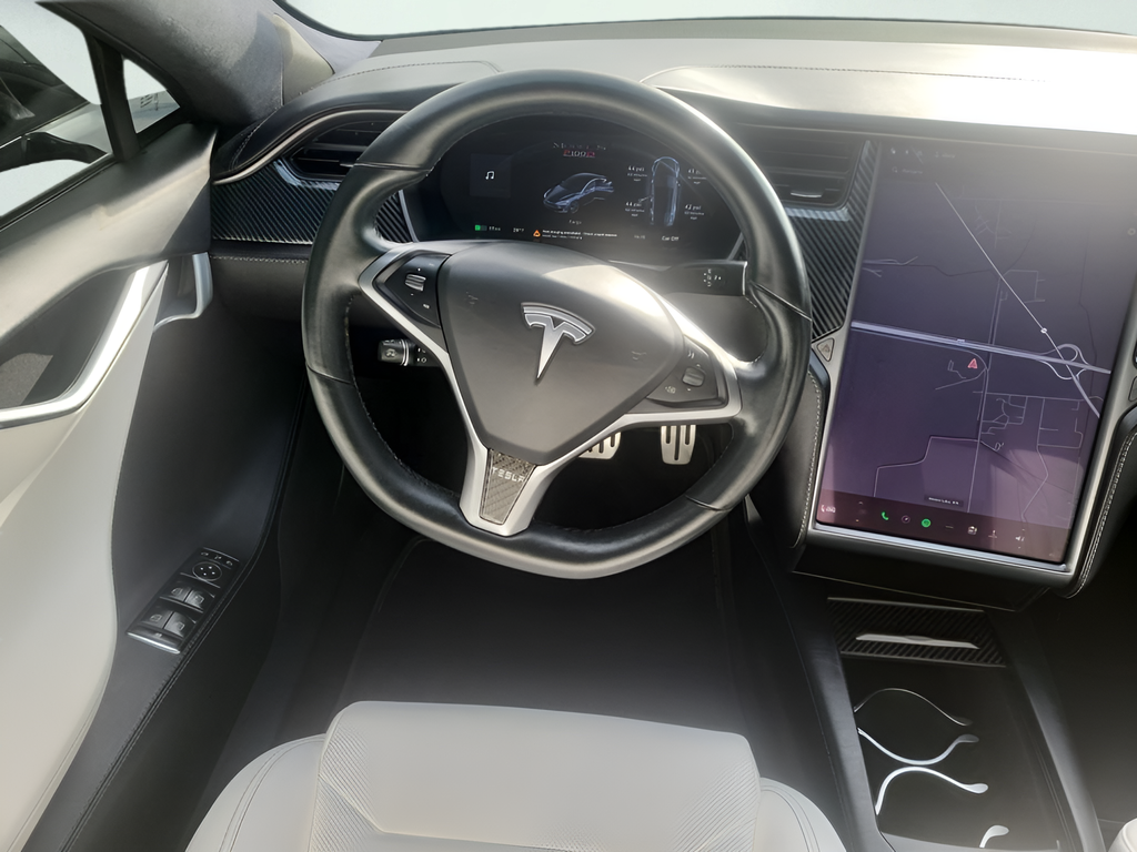 Used 2018 Gray Tesla P100D image 10