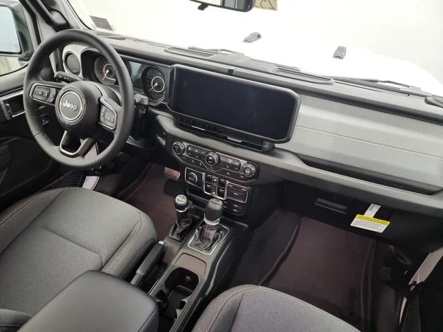 2025 Jeep Gladiator Sport S - Photo 22