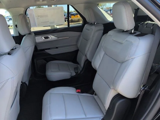 New 2026 Agate Black Metallic Ford Active image 14