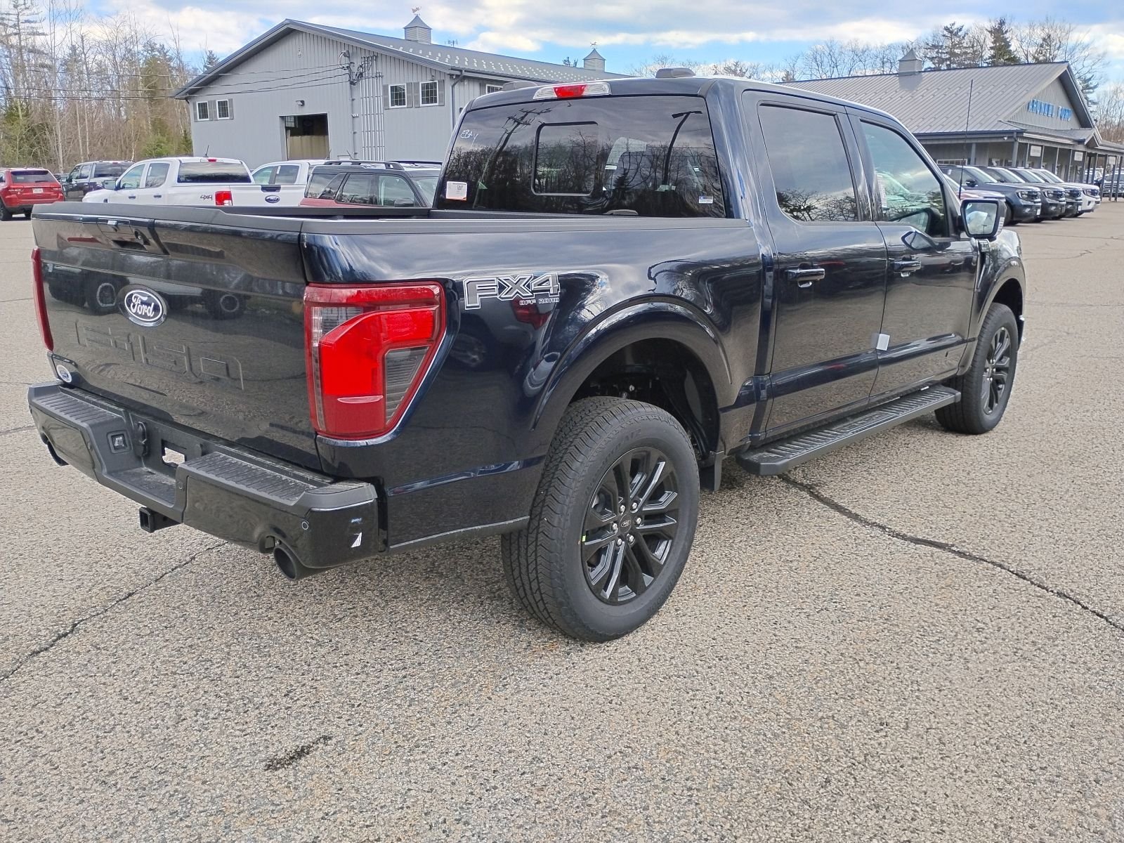 New 2026 Antimatter Blue Metallic Ford XLT image 8