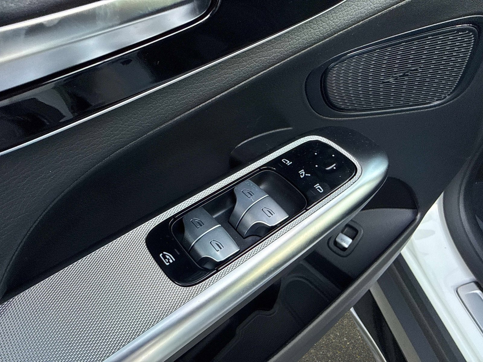 New 2026 Polar White Mercedes-Benz AMG®  43 4MATIC® SUV image 19