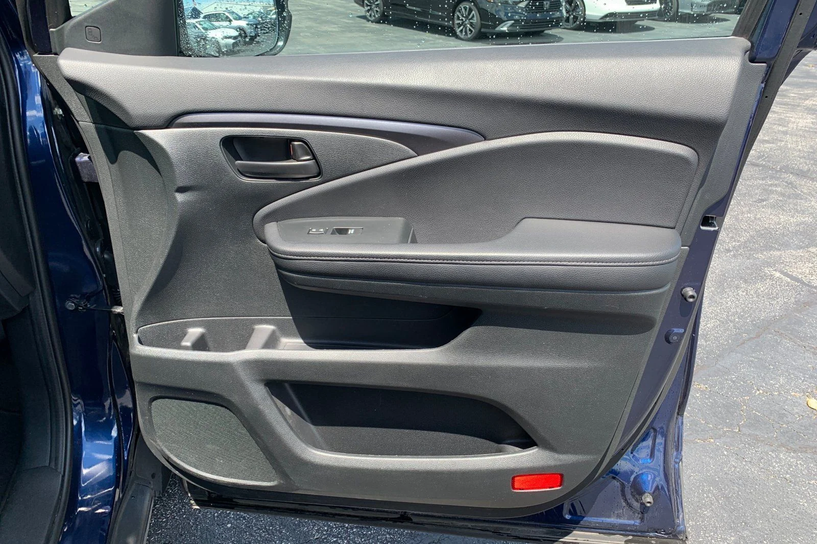 Certified Used 2023 Blue Honda EX-L image 22