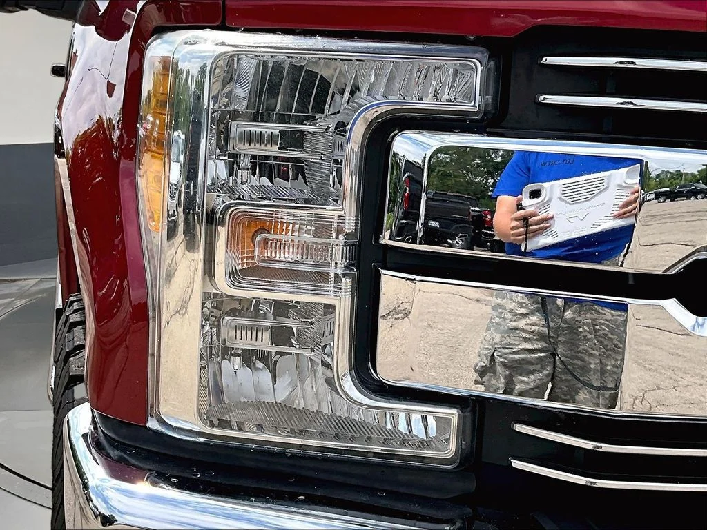 Used 2017 Red Ford Lariat image 33