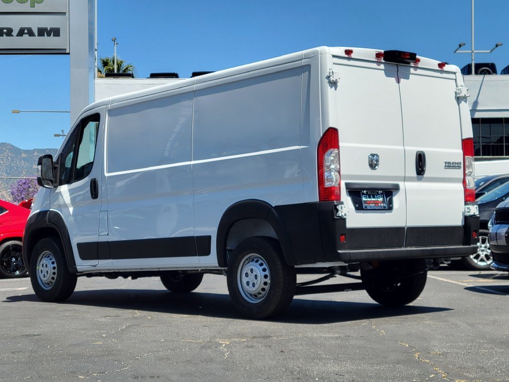 2026 Ram ProMaster Cargo Van photo 2