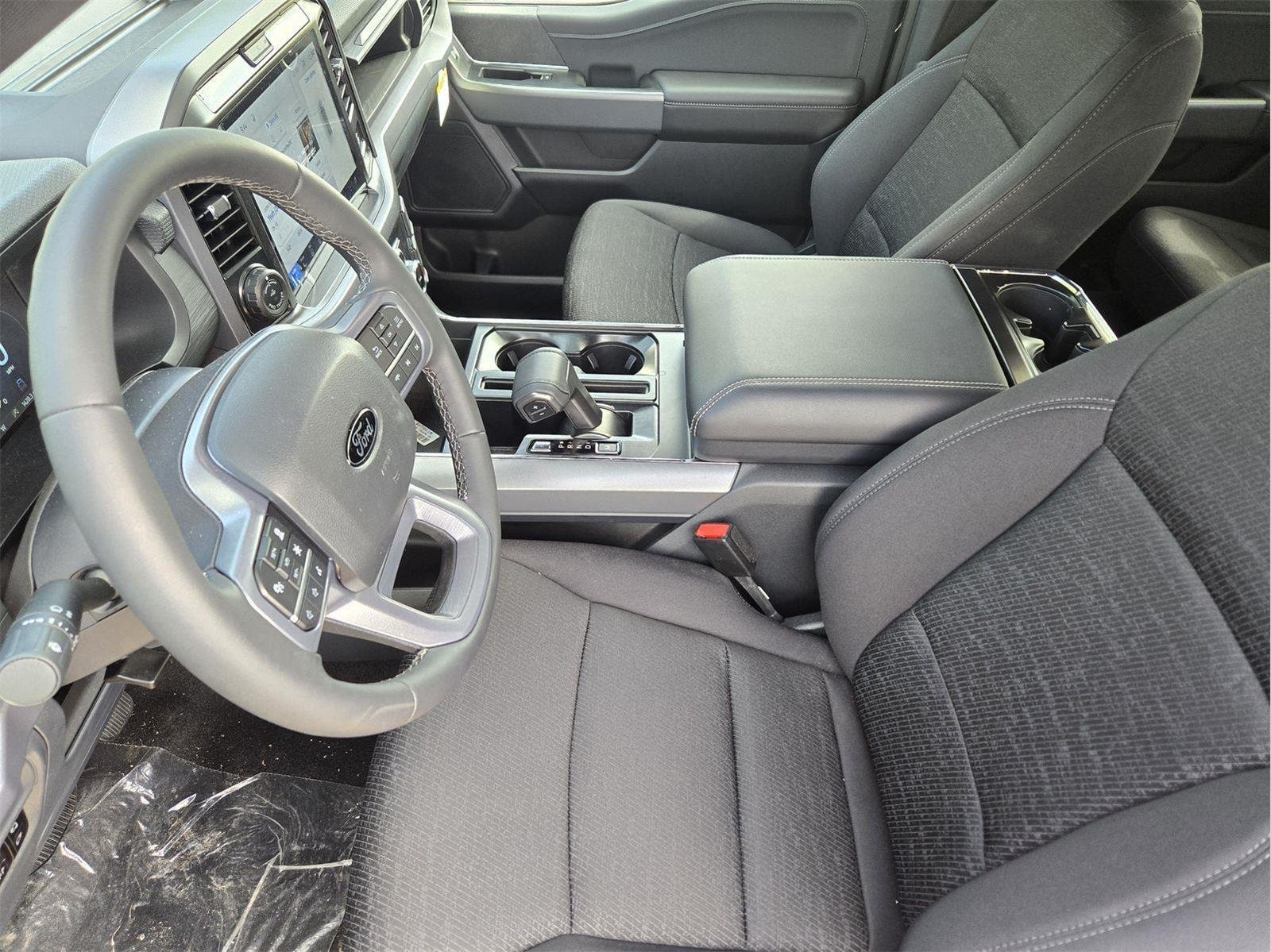 New 2026 Agate Black Metallic Ford XLT image 8