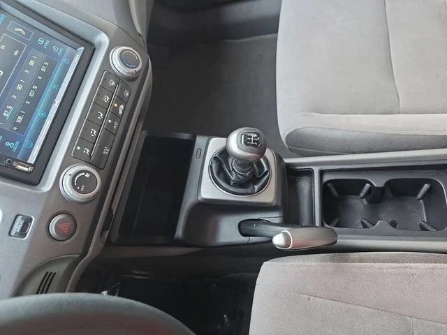 Used 2006  Honda EX image 23