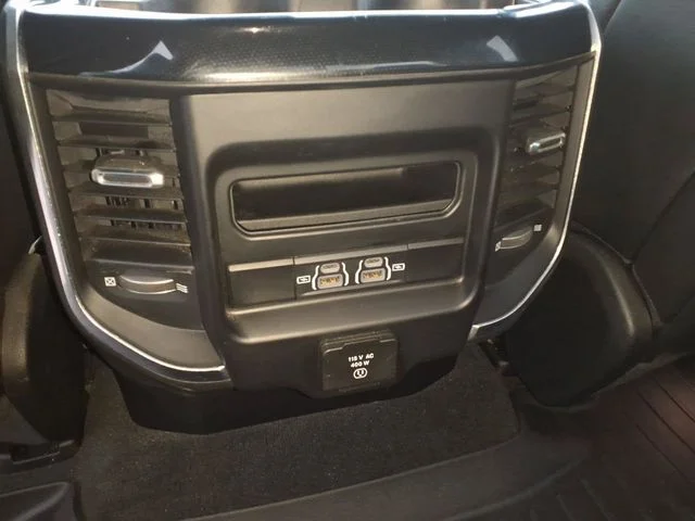 Used 2021 Blue Ram Laramie image 15