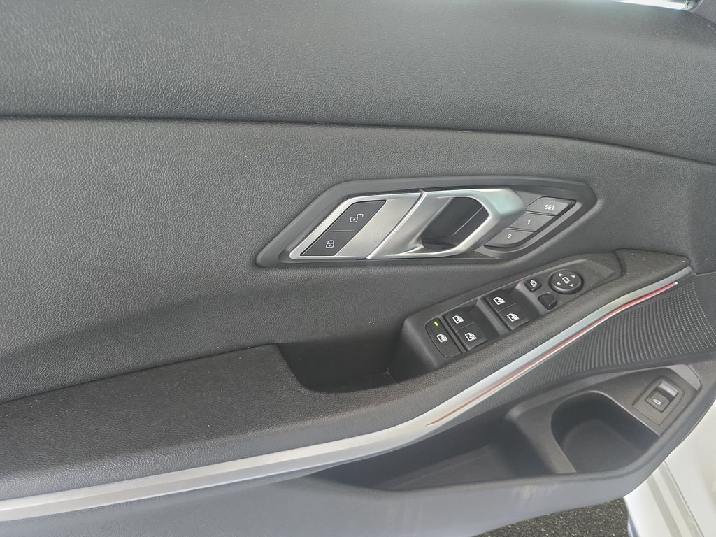Used 2021 Mineral White Metallic BMW M340i image 25